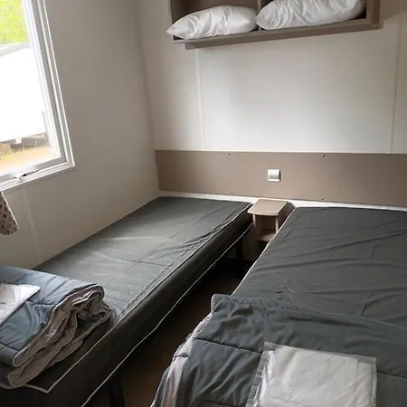Camping Les Sables Du Midi * Sérignan